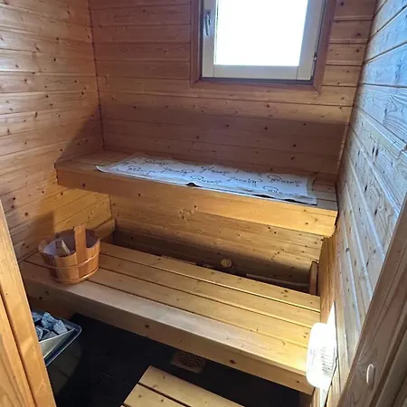 Peaceful With Sauna Apartman